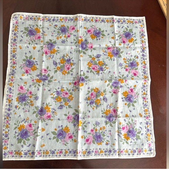 Vintage Ungaro Paris Bandana - Picture 1 of 3